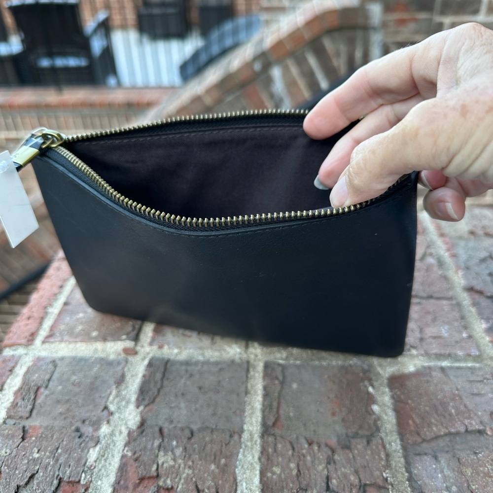 Madewell, Black Leather Zip Pouch NWT